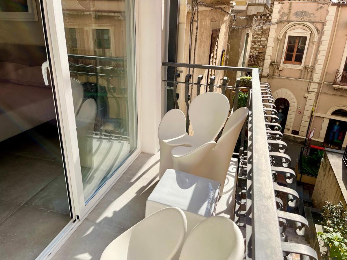 Don Diego Luxury Rooms Таормина Экстерьер фото